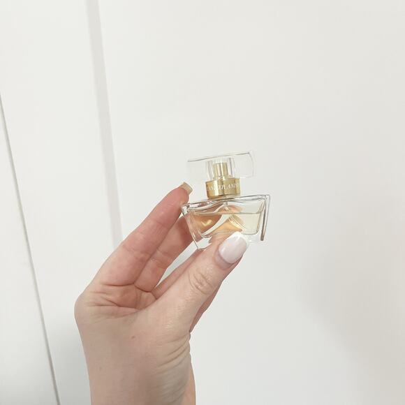 Jennifer Aniston Lolavie Perfume Mini Size - Picture 1 of 3